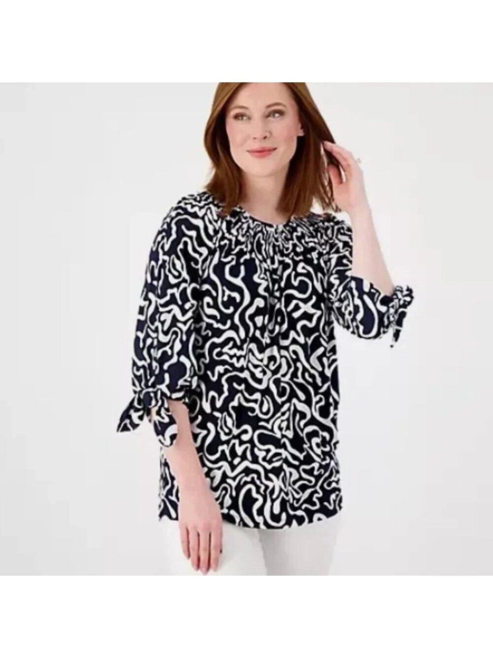 Susan Graver Women Top Sz M Printed Liquid Knit Smock Neck Navy Blue A593343